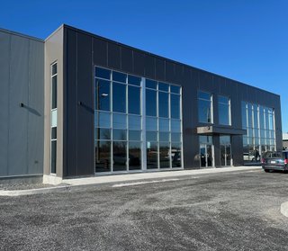 Racine Warehouse - Casselman